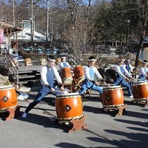 餅つき大会　太鼓演奏